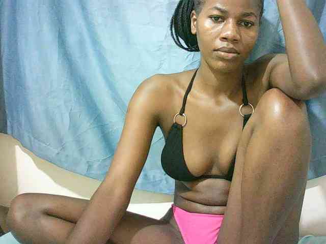 Sexyqueen2 webcam