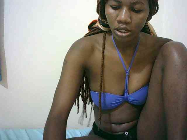 Sexyqueen2 webcam