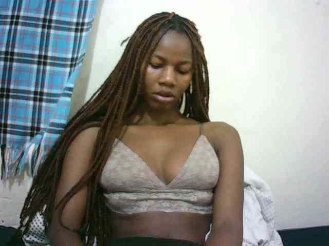 Sexyqueen2 webcam