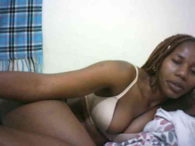 Sexyqueen2 webcam
