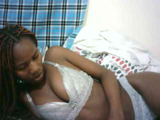 Sexyqueen2 webcam