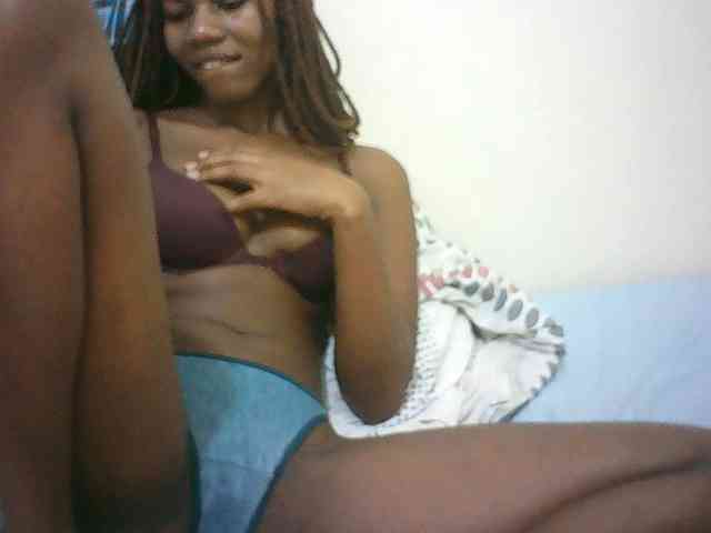 Sexyqueen2 webcam