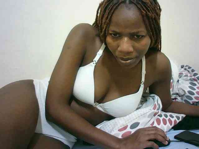 Sexyqueen2 webcam