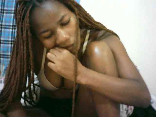 Sexyqueen2 webcam