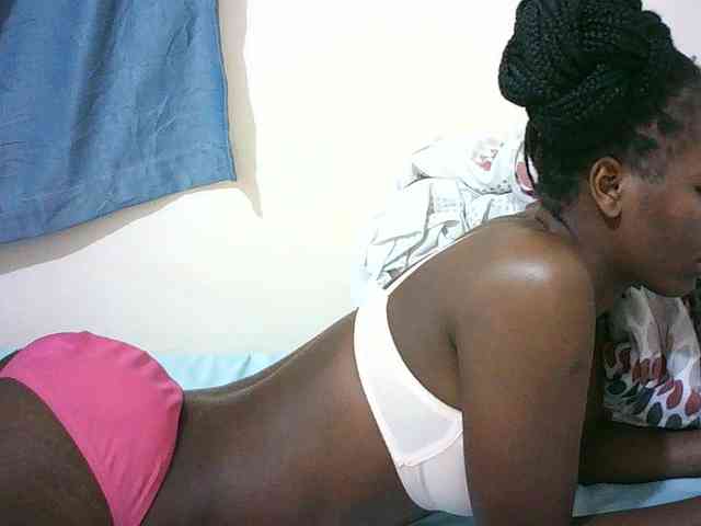 Sexyqueen2 webcam