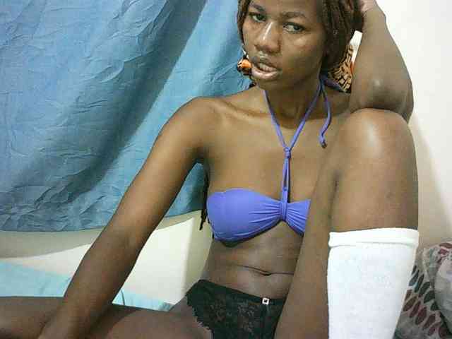 Sexyqueen2 webcam