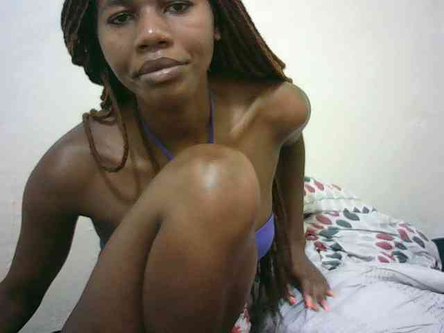 Sexyqueen2 webcam