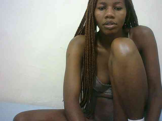 Sexyqueen2 webcam