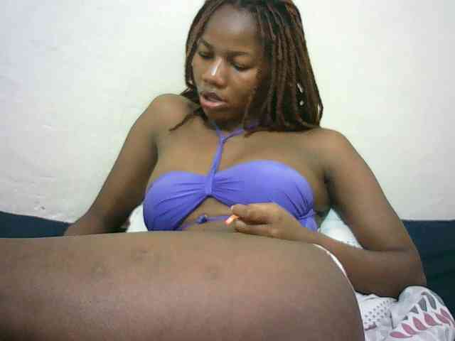 Sexyqueen2 webcam