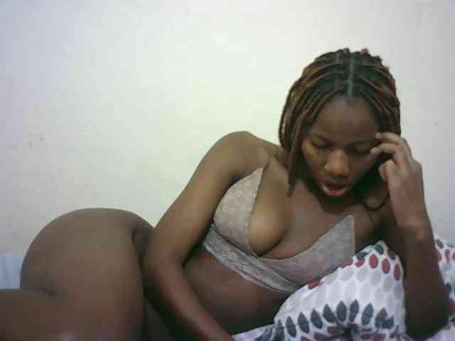 Sexyqueen2 webcam