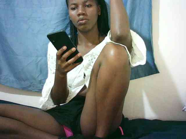 Sexyqueen2 webcam