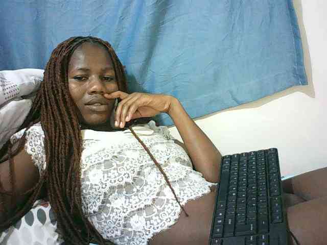Sexyqueen2 webcam