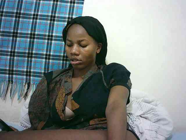 Sexyqueen2 webcam