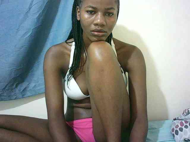 Sexyqueen2 webcam