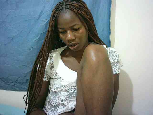 Sexyqueen2 webcam
