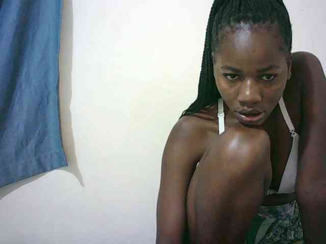 Sexyqueen2 webcam