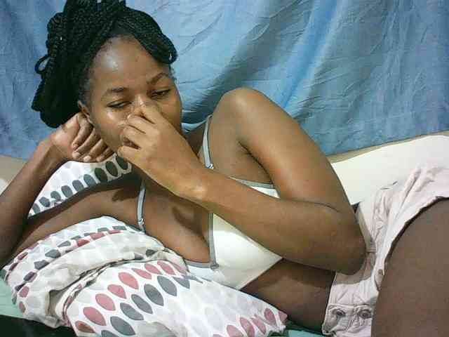 Sexyqueen2 webcam