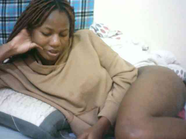 Sexyqueen2 webcam