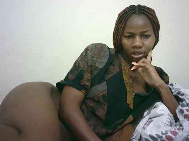 Sexyqueen2 webcam