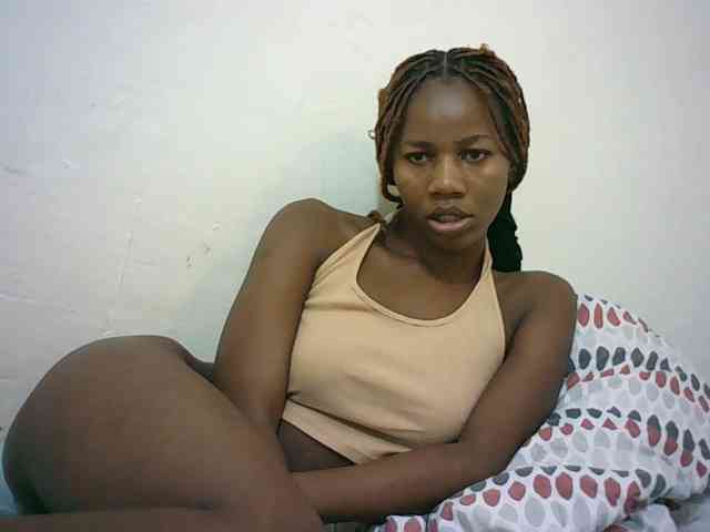 Sexyqueen2 webcam