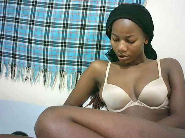 Sexyqueen2 webcam