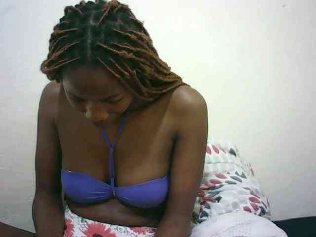 Sexyqueen2 webcam