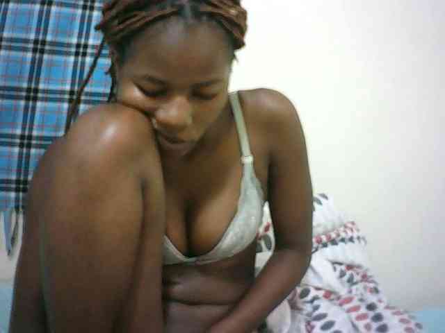 Sexyqueen2 webcam