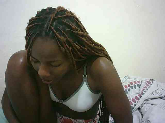 Sexyqueen2 webcam