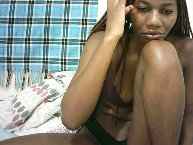 Sexyqueen2 webcam