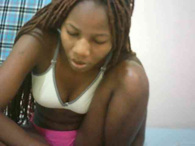 Sexyqueen2 webcam