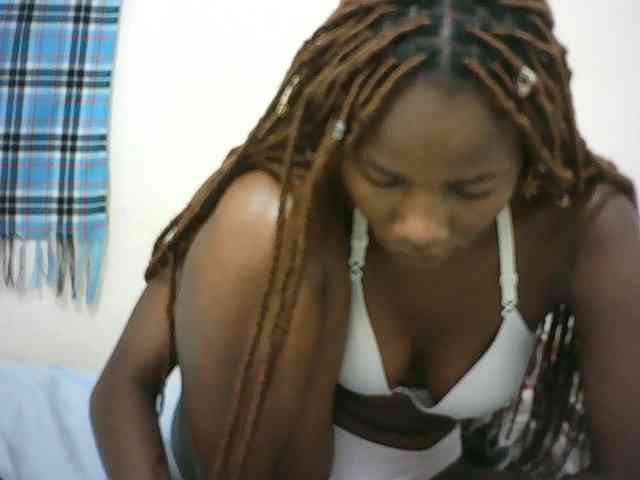 Sexyqueen2 webcam