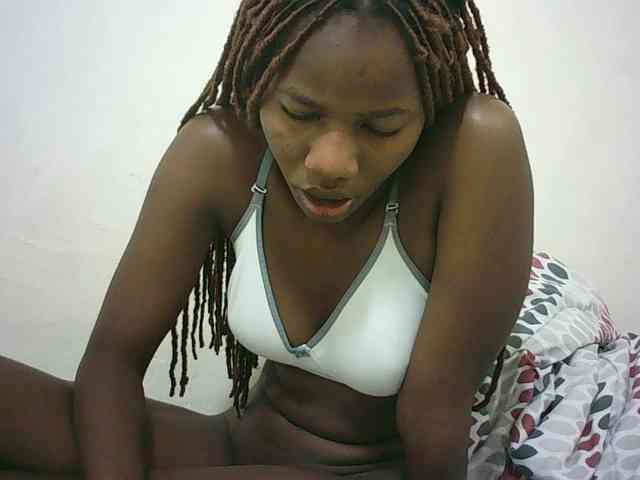 Sexyqueen2 webcam