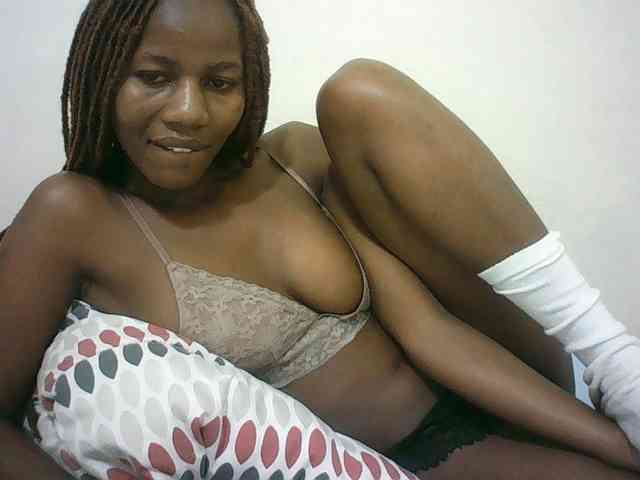 Sexyqueen2 webcam