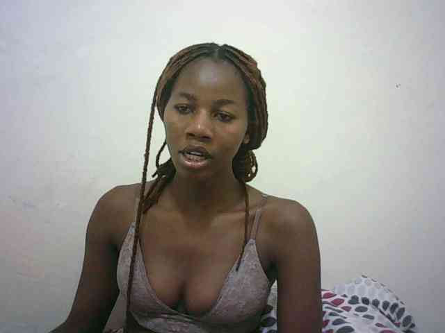 Sexyqueen2 webcam