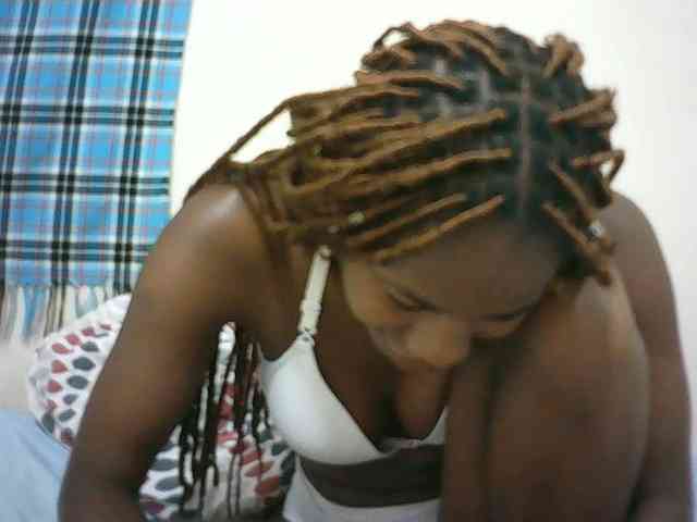 Sexyqueen2 webcam