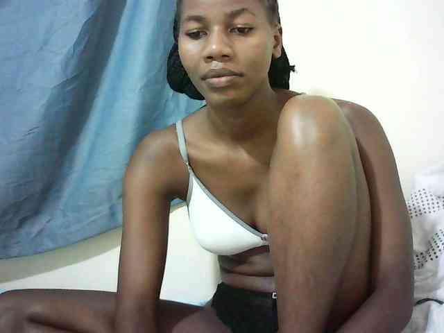Sexyqueen2 webcam