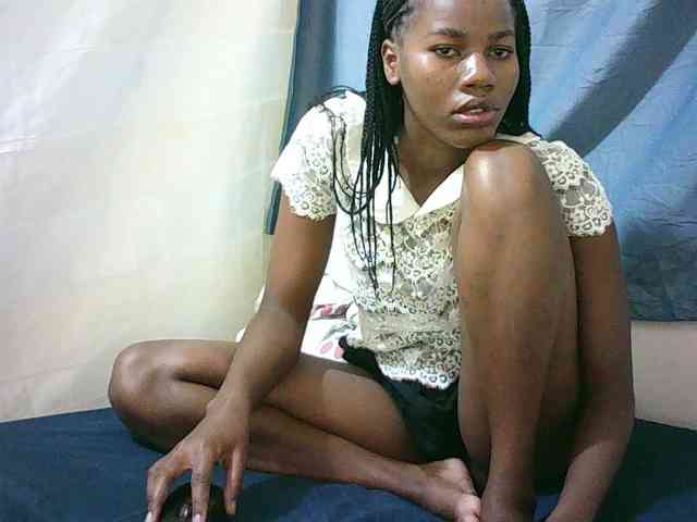 Sexyqueen2 webcam