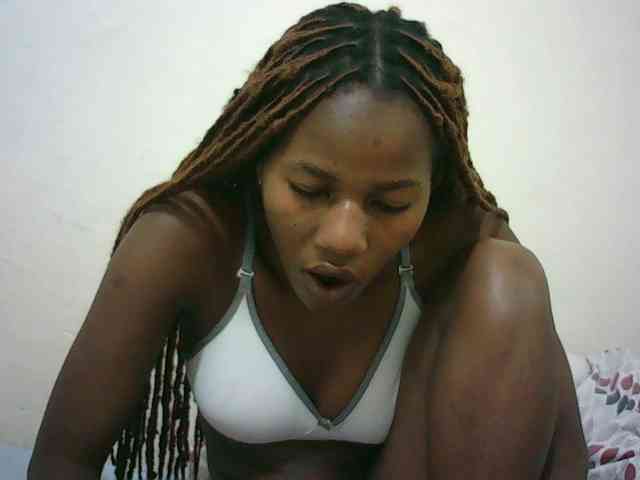 Model: Sexyqueen2