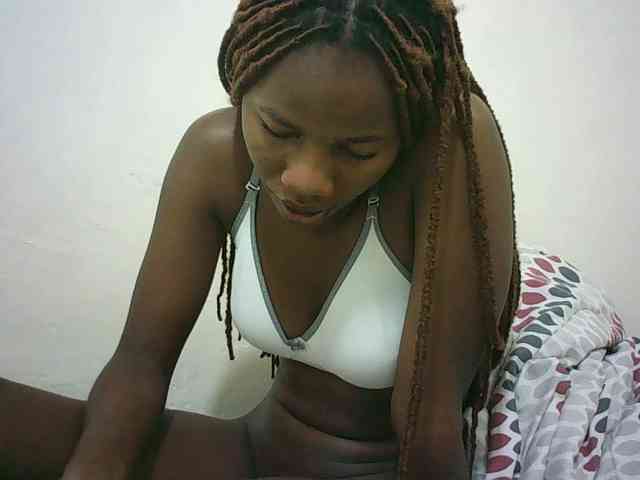 Sexyqueen2 webcam