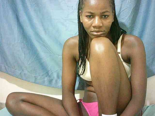 Sexyqueen2 webcam