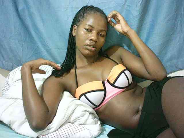 Sexyqueen2 webcam