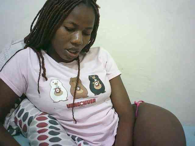 Sexyqueen2 webcam