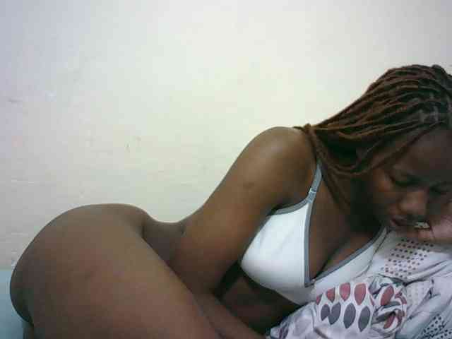 Sexyqueen2 webcam