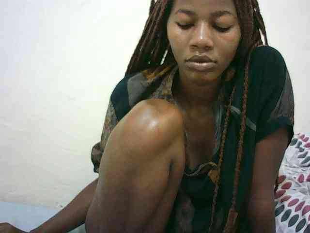 Sexyqueen2 webcam