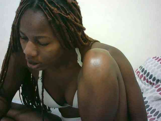 Sexyqueen2 webcam