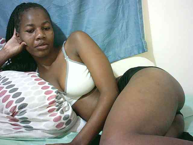 Sexyqueen2 webcam