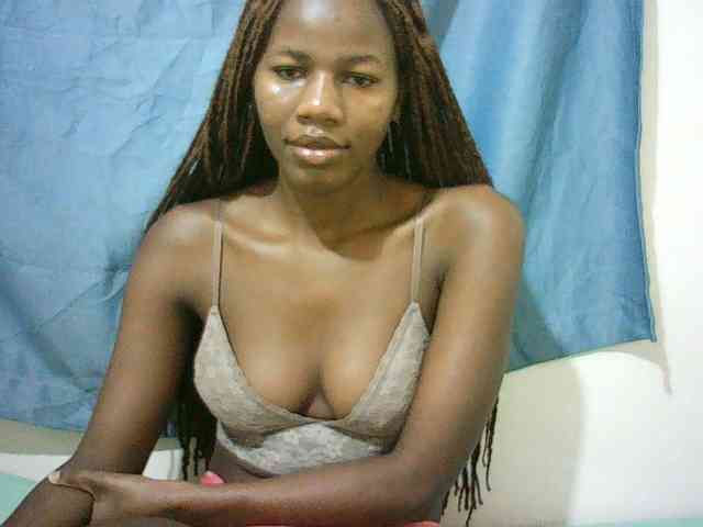 Sexyqueen2 webcam