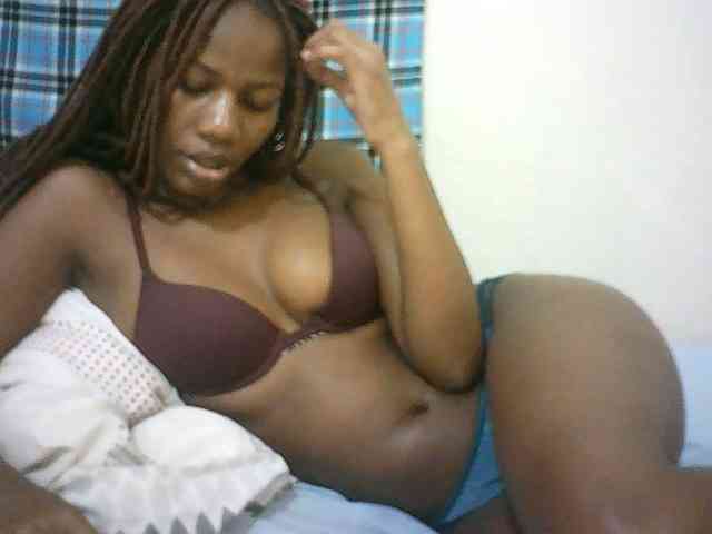 Sexyqueen2 webcam