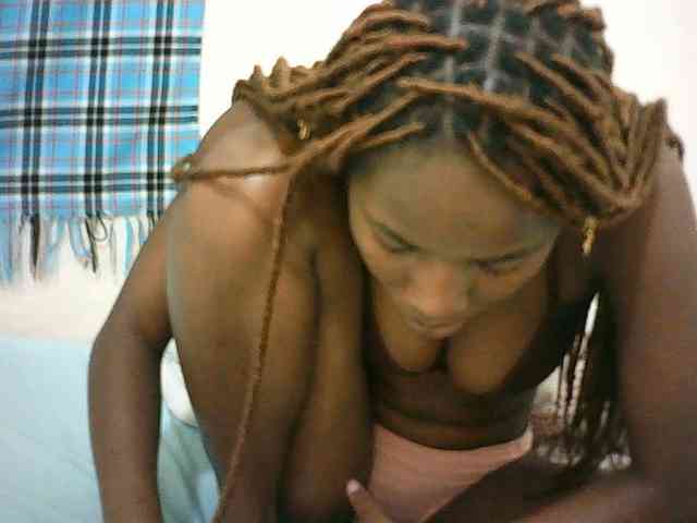 Sexyqueen2 webcam