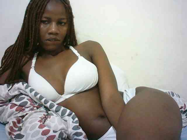 Sexyqueen2 webcam